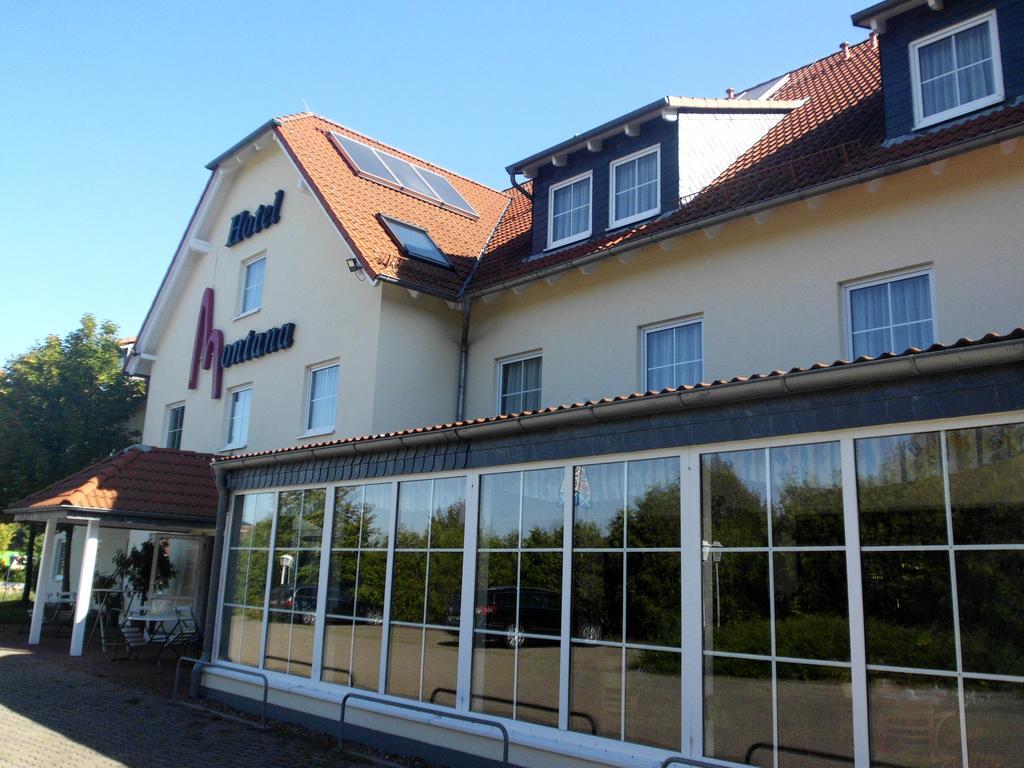 Hotel Montana Lauenau Exterior photo